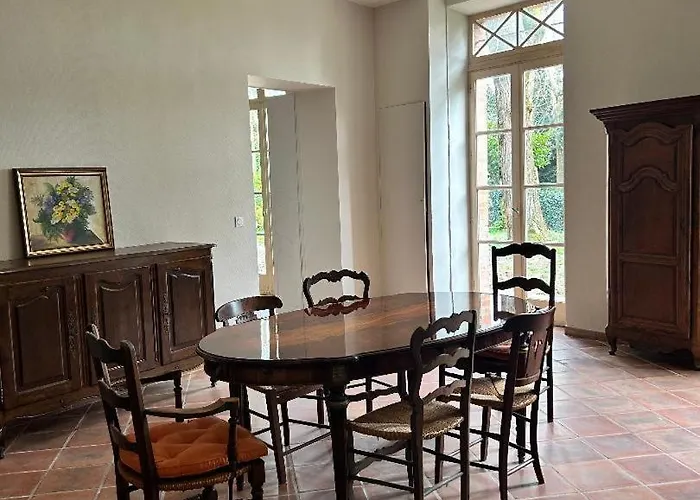 B&B Maison Marguerite 빅 엉 비고르